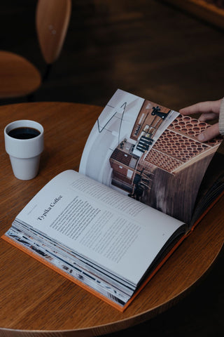 Café Cool by Robert Schneider